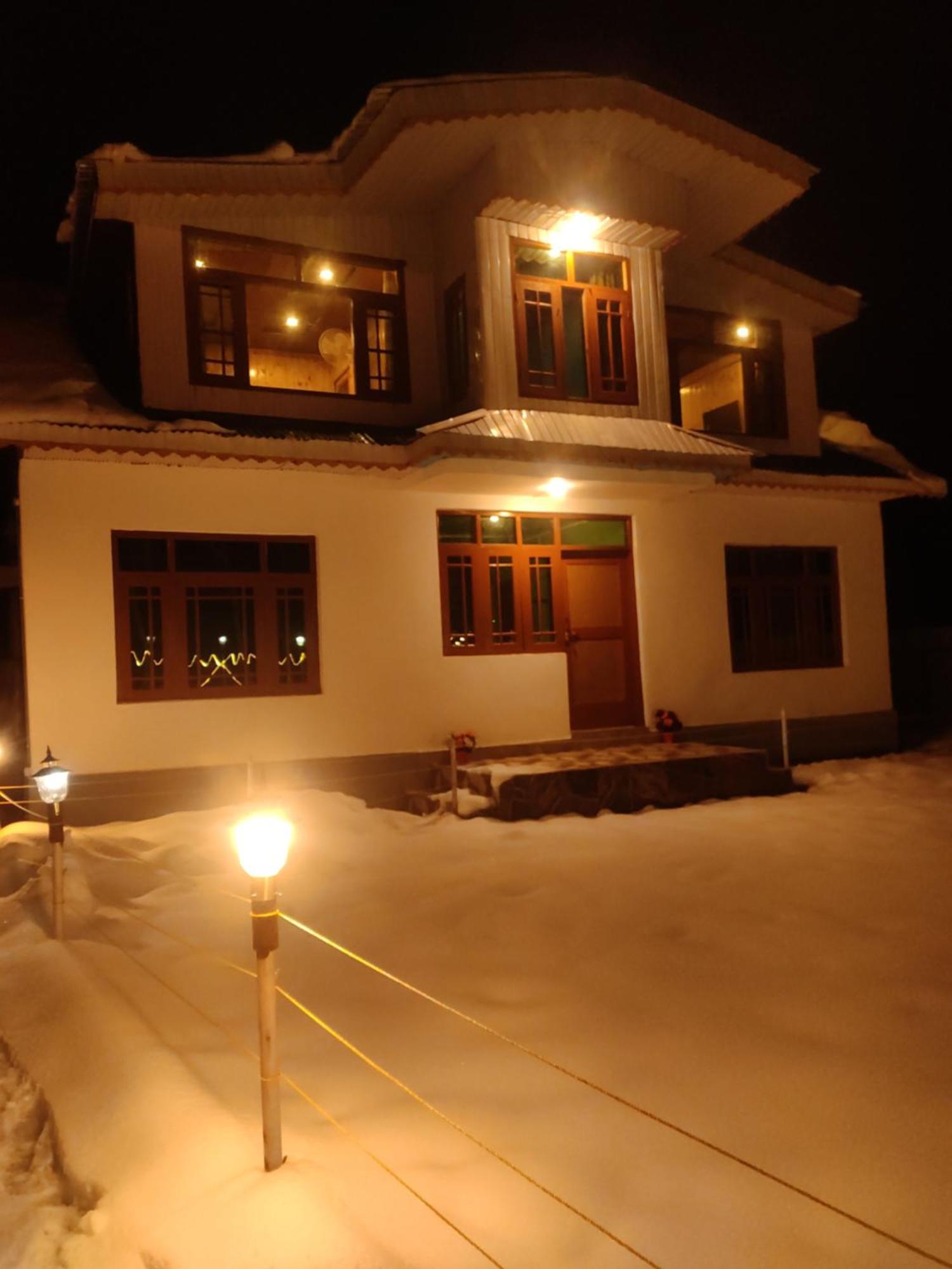 Dream River Resort Pahalgam Exterior photo